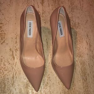Brand New Size 8 Steve Madden Pumps